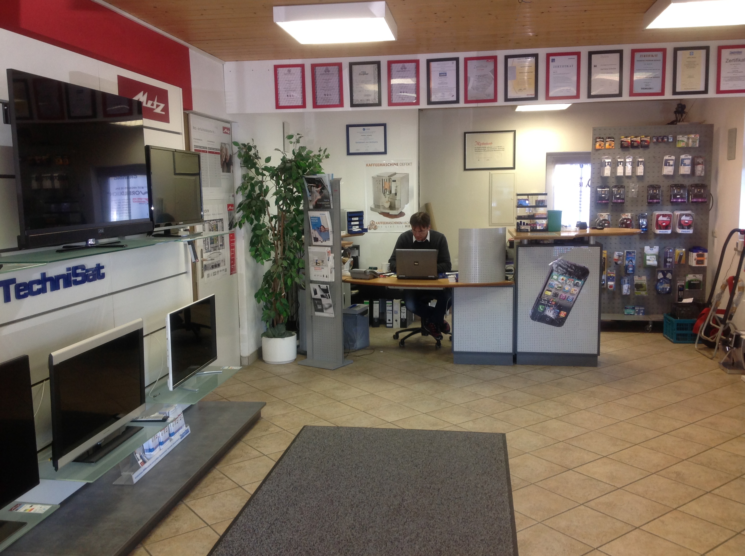 Hier werden Sie vom Chef bediehnt